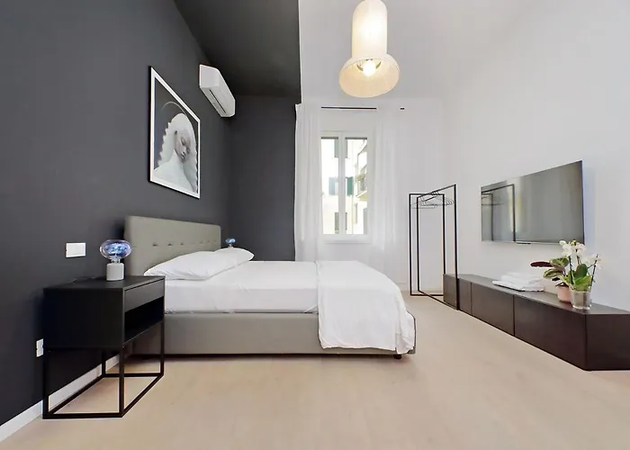 Elegance In Parioli La Casa Di Pigi דירה *